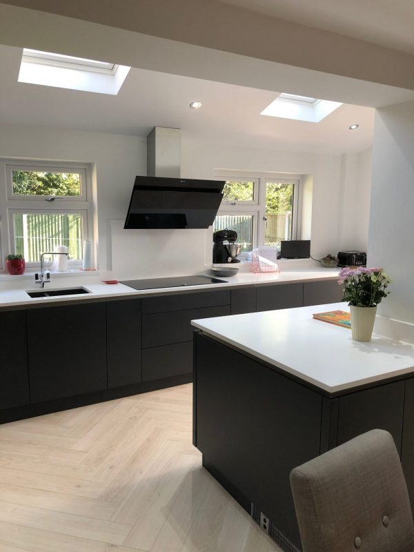 Full Kitchen fitting service